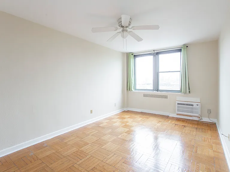2601 Pennsylvania Ave #711 — Photo 23
