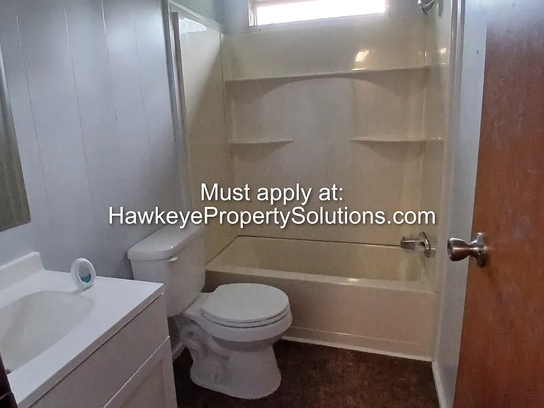 409 1/2 Senate St #C — Photo 5