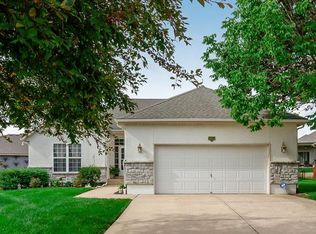 21923 W 120th St, Olathe, KS 66061