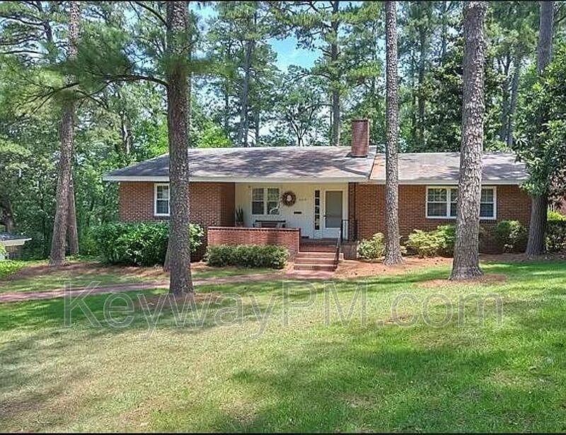 2919 Henry St, Augusta, GA 30909 | Zillow