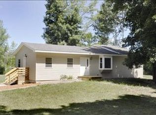 7070 Hall Rd, Bellevue, MI 49021