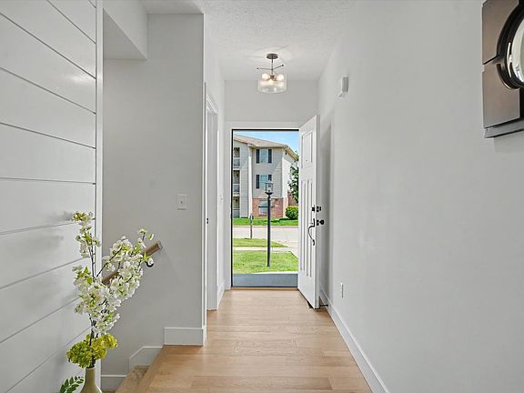5th image of 3139 Palmer Dr