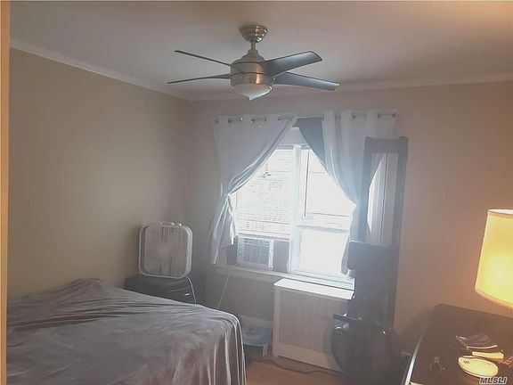 4th image of 83 Hollad Ave
