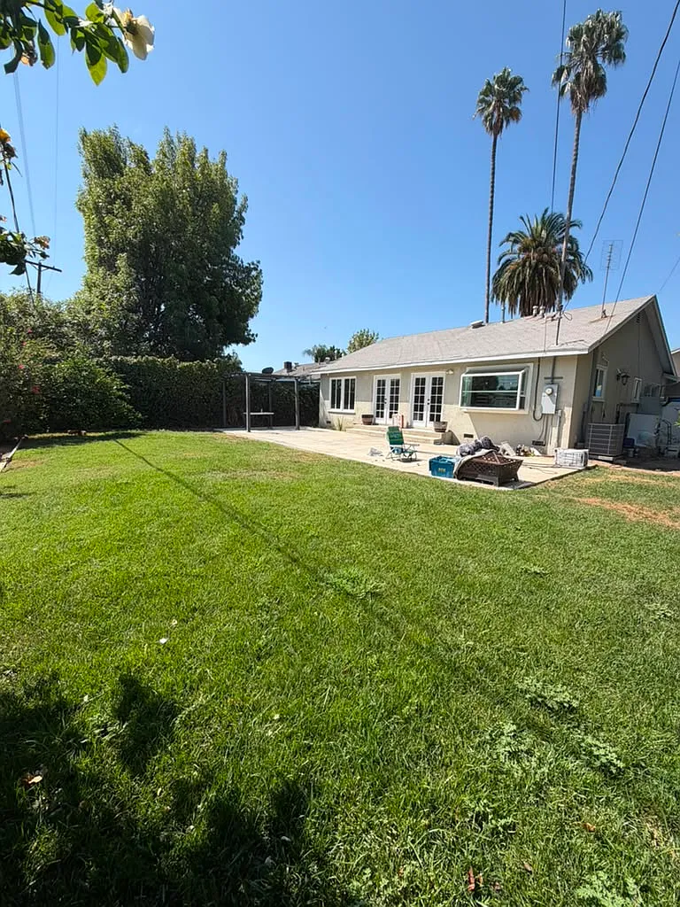 4 bed, 1450 sqft, $4,590 — Photo 1