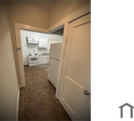 4th image of 2716 Masterson Ave