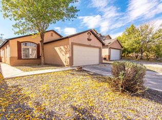 9832 Shiraz Rd SW, Albuquerque, NM 87121
