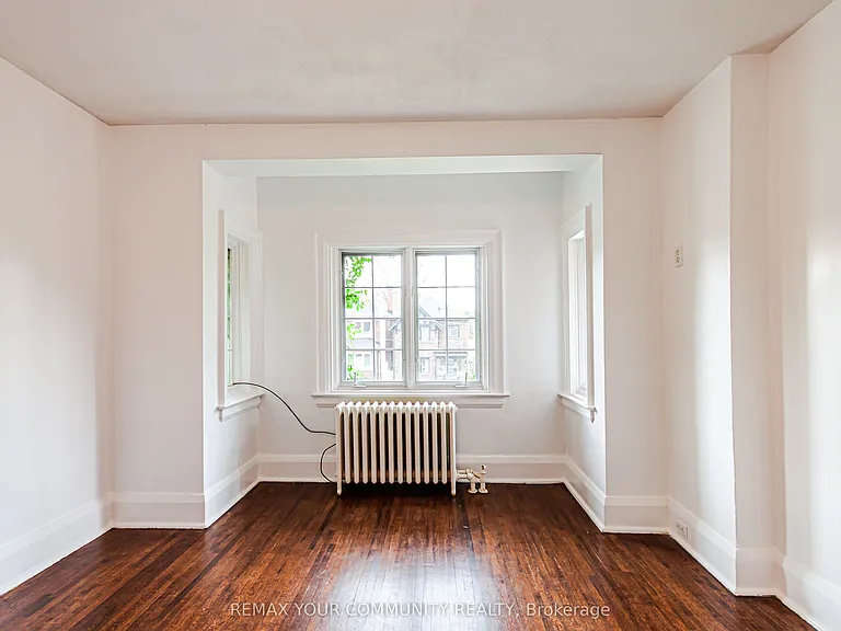 212 Wanless Ave — Photo 14
