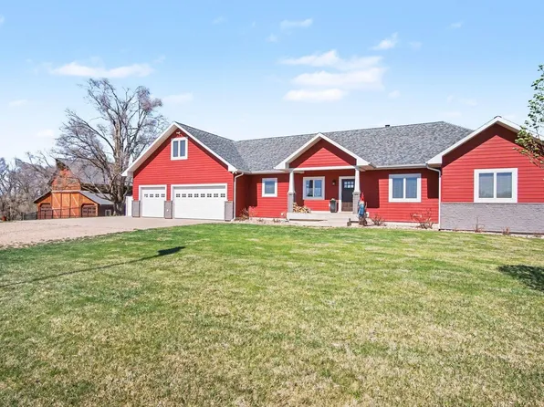 31268 University Rd, Vermillion, SD 57069