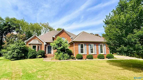 113 Nobleton Ln NW Photo 1