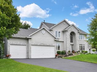 9555 Kirkwood Way N, Maple Grove, MN 55369