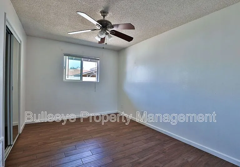 825 E Alice Ave #B — Photo 13