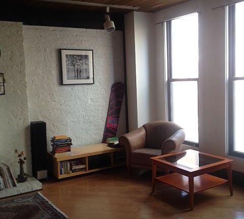 2nd image of 1850 N Lincoln Ave #2