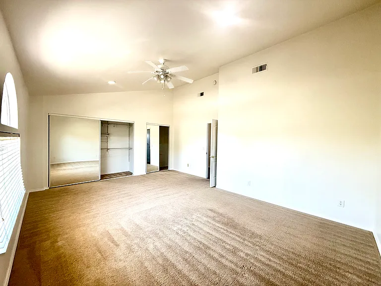 7325 Hagen Ct — Photo 12