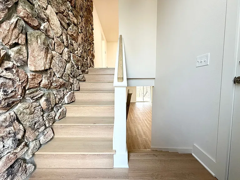 14911 Dutchmans Dr — Photo 14