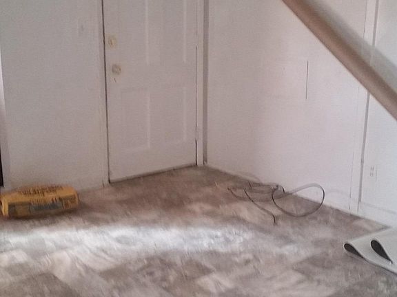 2nd image of 137 Grider St