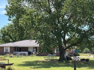 4200 Banner Rd, Noble, OK 73068