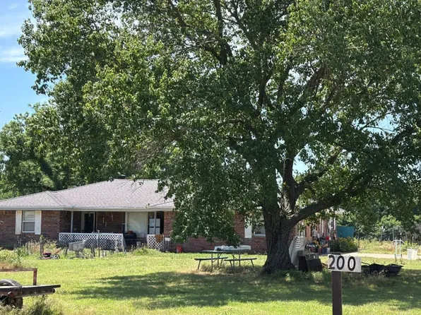 4200 Banner Rd, Noble, OK 73068