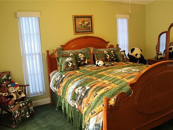 4th image of 801 Kriswell Ct