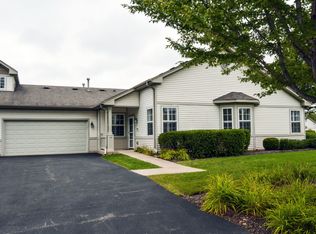 12137 White Tail Ln, Huntley, IL 60142