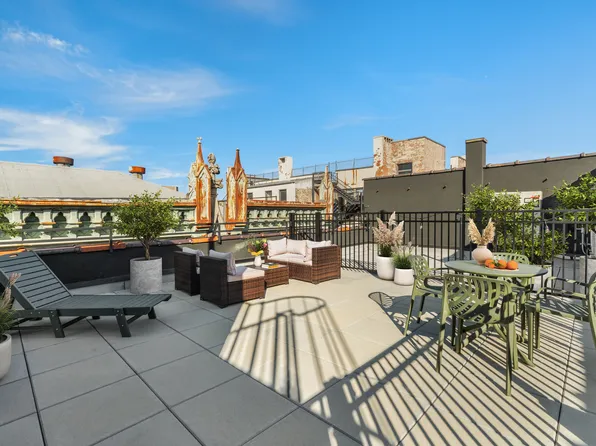 463 West 142nd Street image 8 of 10