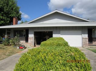 6708 Lake Park Dr, Sacramento, CA 95831