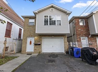 39 Stone St, Newark, NJ 07104