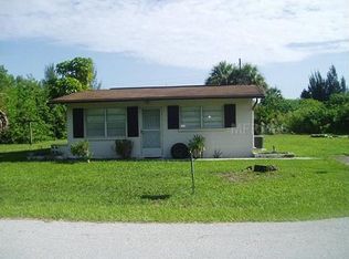 1432 Coral Ridge Dr, Punta Gorda, FL 33950