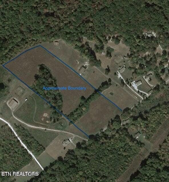 2nd image of Waldo Rd