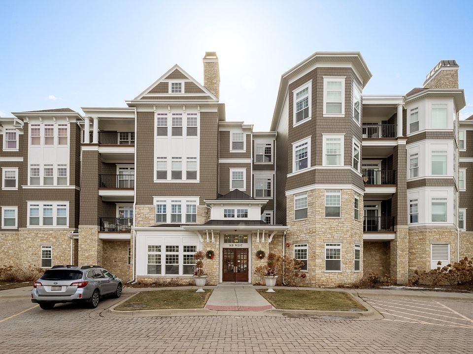 1st image of 149 W Kennedy Ln Unit 401