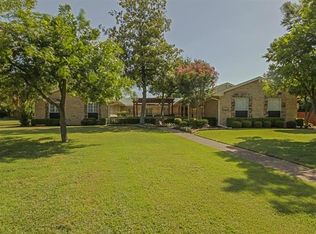 1211 Green Valley Ln, Duncanville, TX 75137