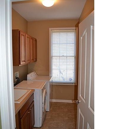 4th image of 5220 Creekmonte Dr