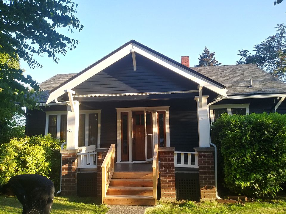 1st image of 401 W 31st St