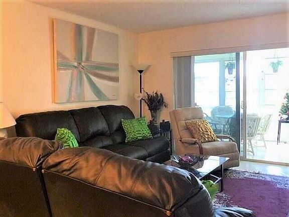 5th image of 14721 Bonaire Blvd APT 205