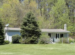 72 Willard Ln, Hedgesville, WV 25427