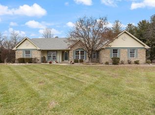 1925 Mapleview Ct, Swansea, IL 62226