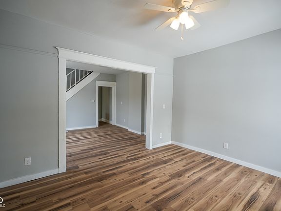 2nd image of 1114 W 31st St