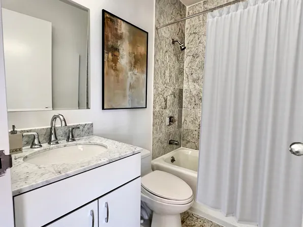 200 East 89th Street image 13 of 20