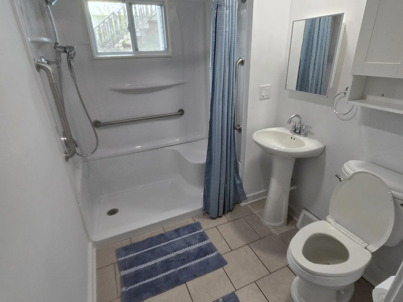 W5695 Fox Hill Rd — Photo 2