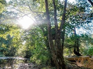 9481 Elk Creek Rd, Trail, OR 97541