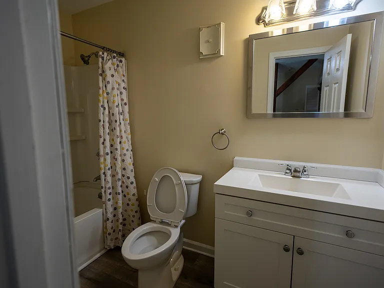 58 Woodley Ct #10 — Photo 39