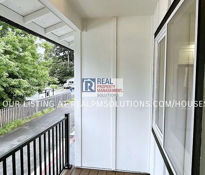 583 NE 113th Ave #583A — Photo 7