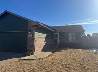 421 E Hickory St, Mulvane, KS 67110
