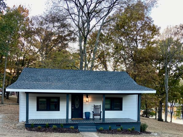 140 River Rd