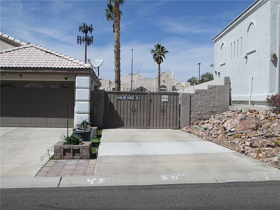 3rd image of 2893 Winchester Rd