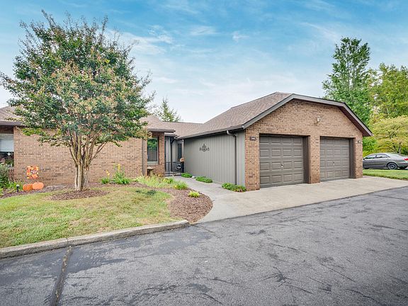 2nd image of 600 Fleetwood Dr APT 202