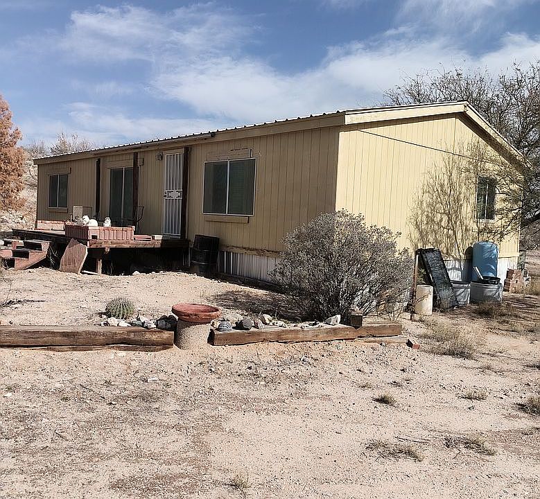 1st image of 1047 N Sibyl Rd