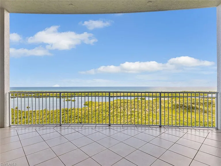900 Arbor Lake Dr #301 — Photo 39