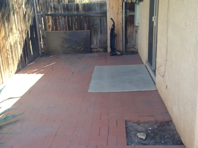 Just remodeled Beautiful small community has a one bedroom one bathroom available! — Photo 4