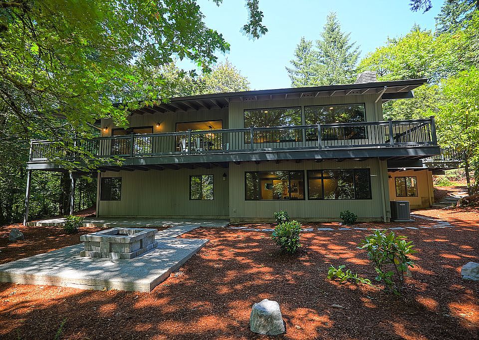 2nd image of 2770 SW 89th Ave