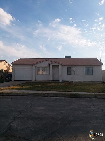 1st image of 1080 Wozencraft St
